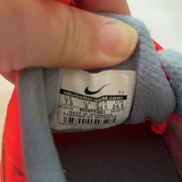 NIke Flex Experience RN 3 - Picture 7 of 7